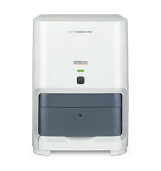 カタリスト One 血液化学検査器